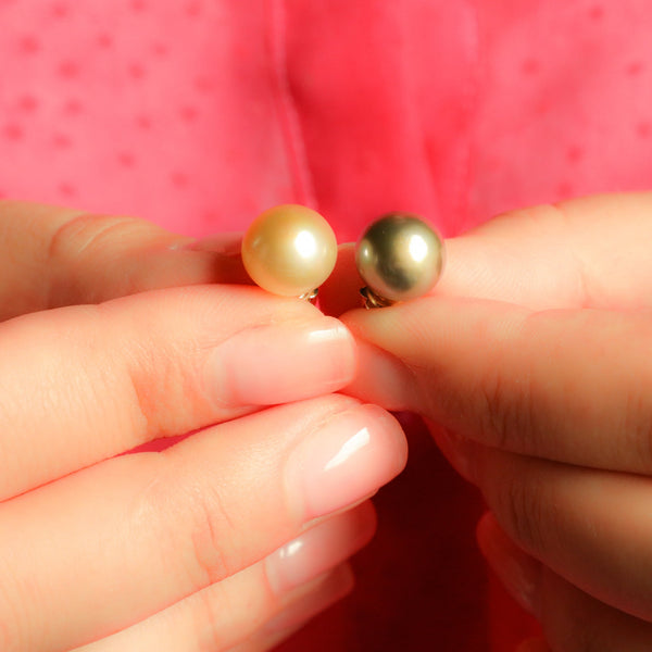 18k Gold Australian Pearl Stud Earrings, Oriental Jewelry by Maria Grazia Baldan, Italian Designer