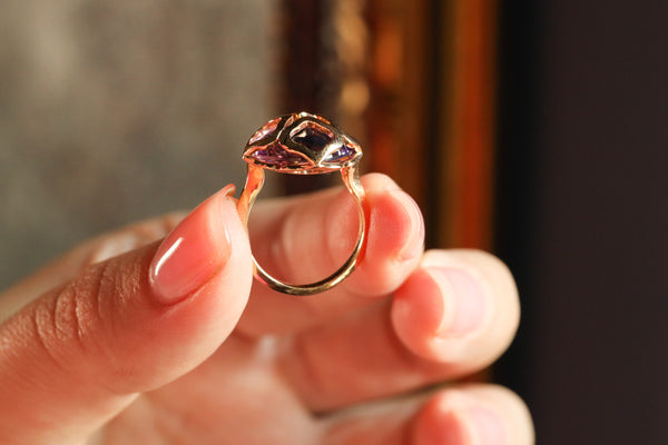 Amethyst Cabochon Ring 18k Gold by Chopard Imperiale, Swiss Signed Jewelry