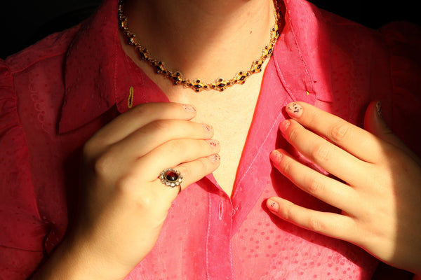 Antique Dutch Garnet Necklace in Solid 14k Gold