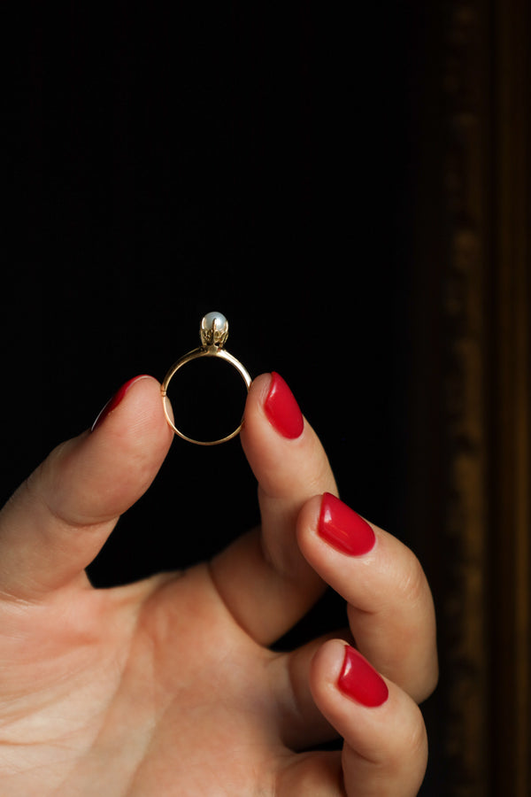 Antique Edwardian Claw Mount Pearl Solitaire Ring in Solid 14k Gold