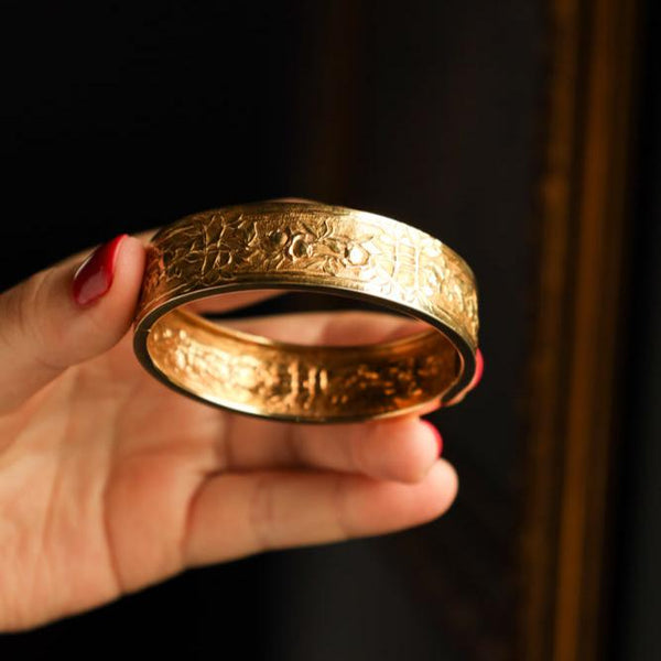 Art Nouveau Cuff Bracelet 18k Gold with Floral Ornament, HEAVY 45G