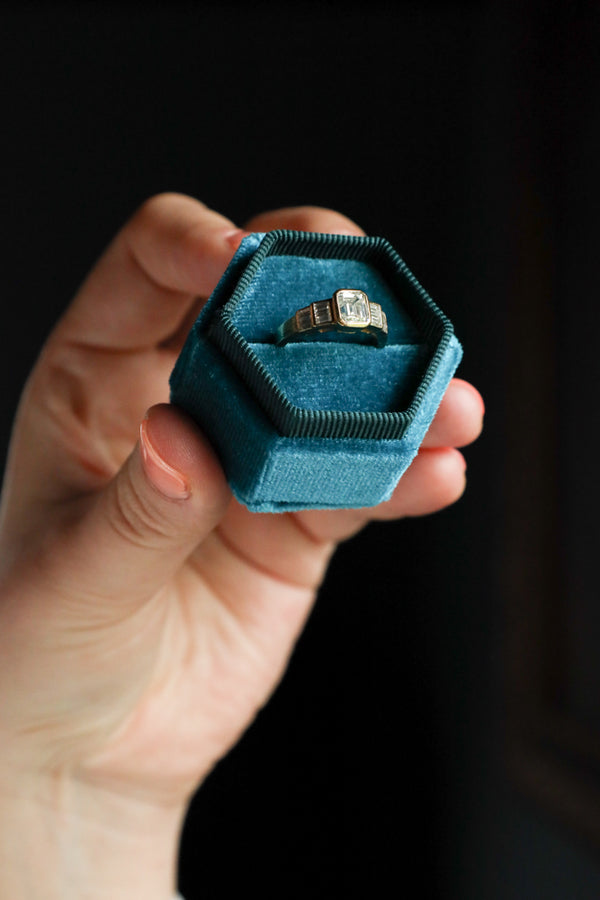 Ascher Cut Engagement Ring in 18K Gold
