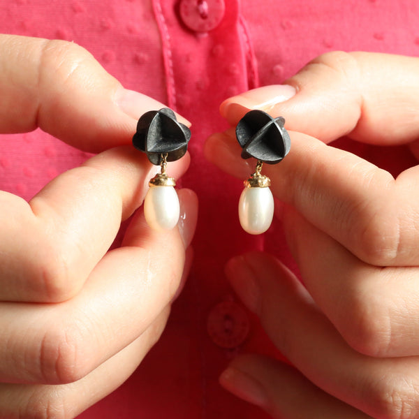 Black Niello and Pearl Drop Earrings in 18k Gold
