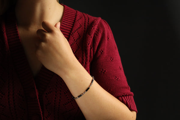 Black Onyx Link Bracelet in 14k White Gold