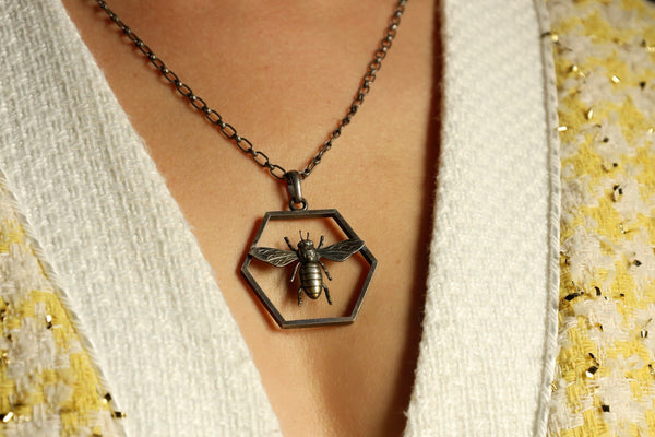 German Art Deco Bee Necklace, Signed Jewelry DLV Greifen Kunst, Collectible Historical Jewelry