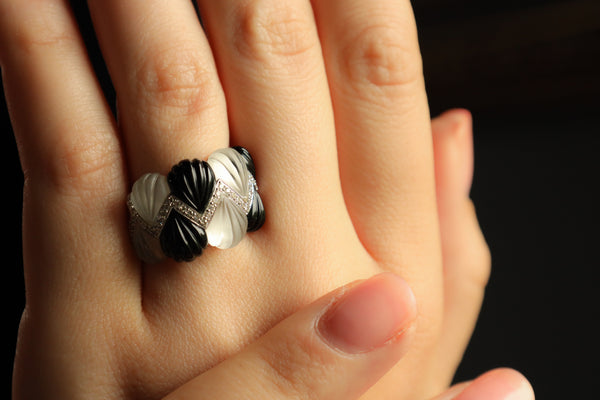 Vintage Black Onyx and Rock Crystal Ring in Solid 18k Gold