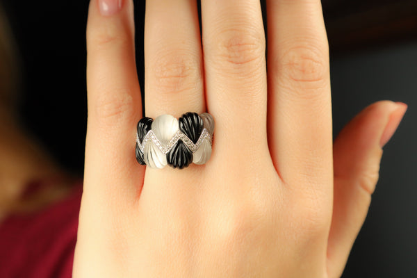 Vintage Black Onyx and Rock Crystal Ring in Solid 18k Gold