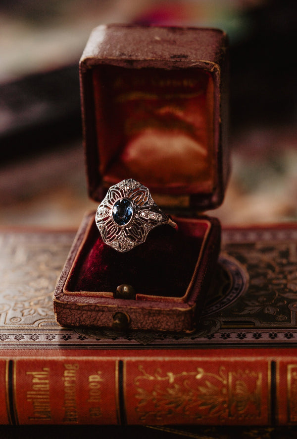 Platinum Antique 1CT Natural Untreated Eye Clean Sapphire and Diamond Ring