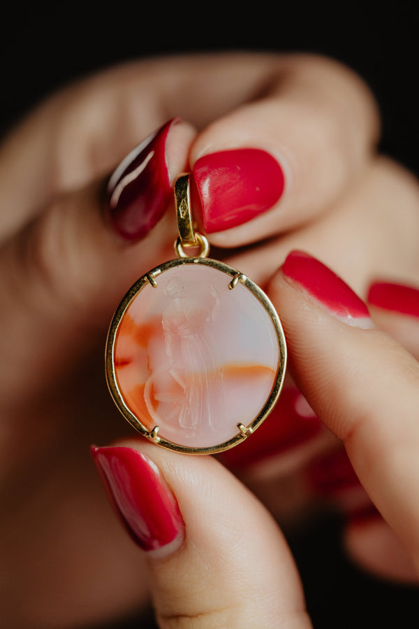 Antique 18k Gold Intaglio Pendant: Victorian Carved Agate Goddess Fortune - Pretty Different Shop