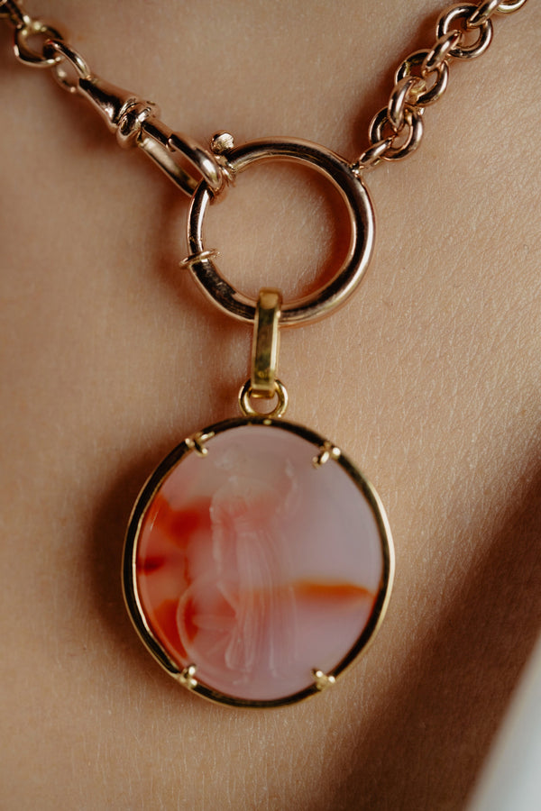 Antique 18k Gold Intaglio Pendant: Victorian Carved Agate Goddess Fortune - Pretty Different Shop