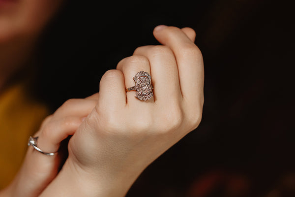 Antique Edwardian 0.93 Carat Diamond Engagement Ring