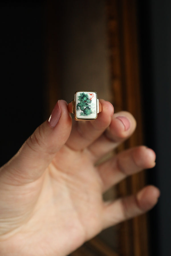14k Gold Dragon Ring with Meissen Porcelain Green Dragon Sign