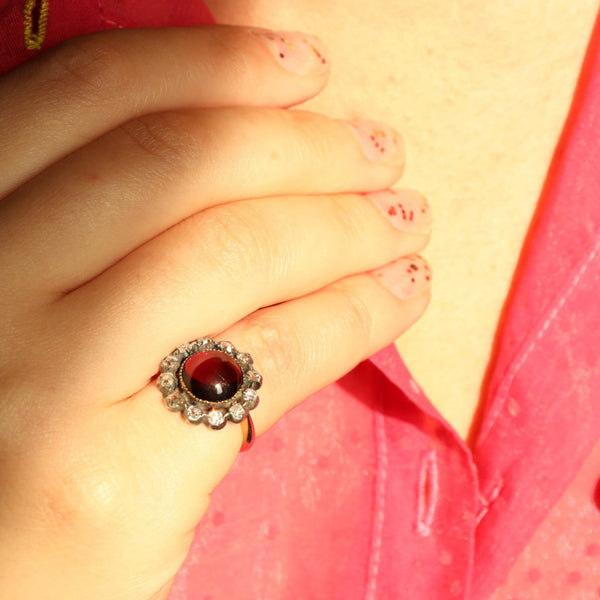 18K Antique Garnet Ring with Old Mine Cut Diamonds