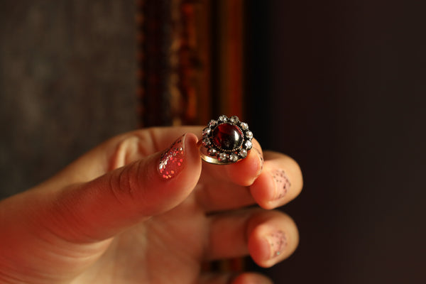 18K Antique Garnet Ring with Old Mine Cut Diamonds