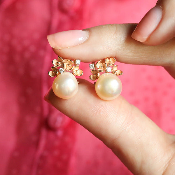 18k Fresh Water Pearl Earrings, Signed Jewelry by Annamaria Cammilli, Blossom Baroque