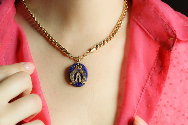18k Gold Antique Horseshoe and Crown Charm Pendant