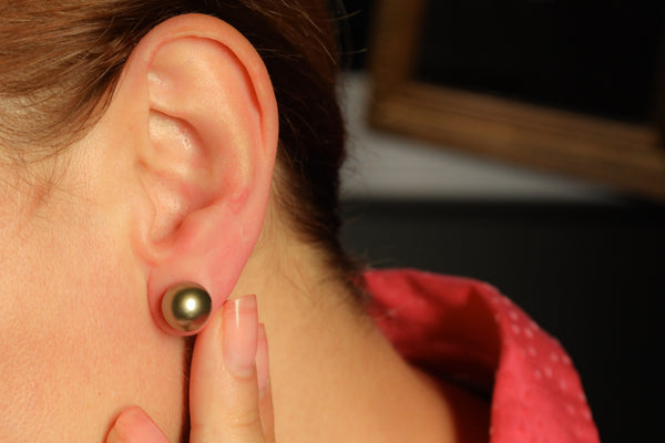 18k Gold Australian Pearl Stud Earrings, Oriental Jewelry by Maria Grazia Baldan, Italian Designer