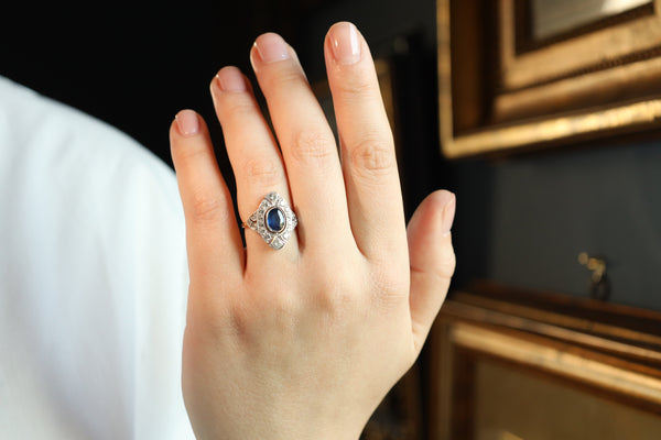 Antique Art Deco Engagement Ring with Sapphire