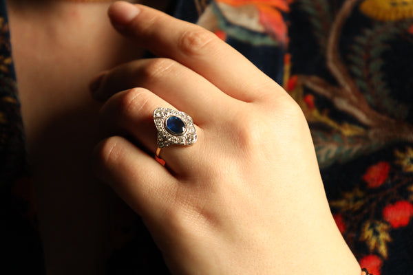 Antique Art Deco Engagement Ring with Sapphire