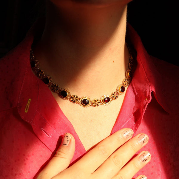 Antique Floral Garnet Necklace in Solid 14k Gold