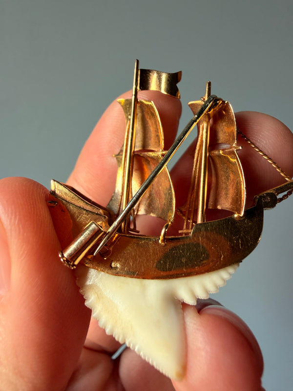 Antique Galleon Brooch with Tiger Shark Tooth in 18k Gold