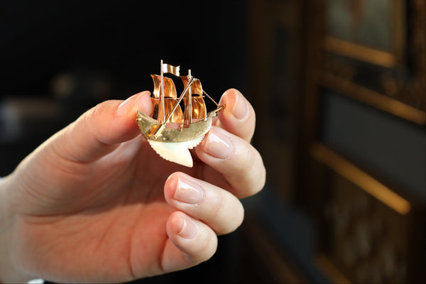 Antique Galleon Brooch with Tiger Shark Tooth in 18k Gold