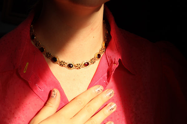 Antique Floral Garnet Necklace in Solid 14k Gold