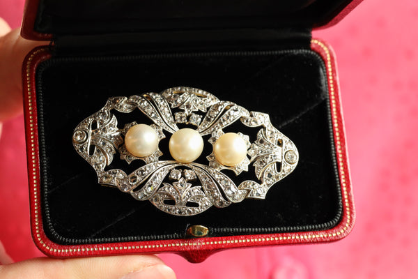 Art Deco Platinum Brooch with Rose Cut Diamonds and Natural Pearls