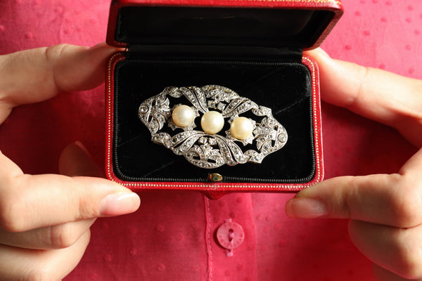 Art Deco Platinum Brooch with Rose Cut Diamonds and Natural Pearls