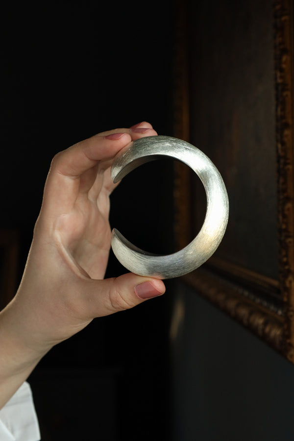 Brushed Silver Unisex Cuff Bracelet 77g - Modern Silver