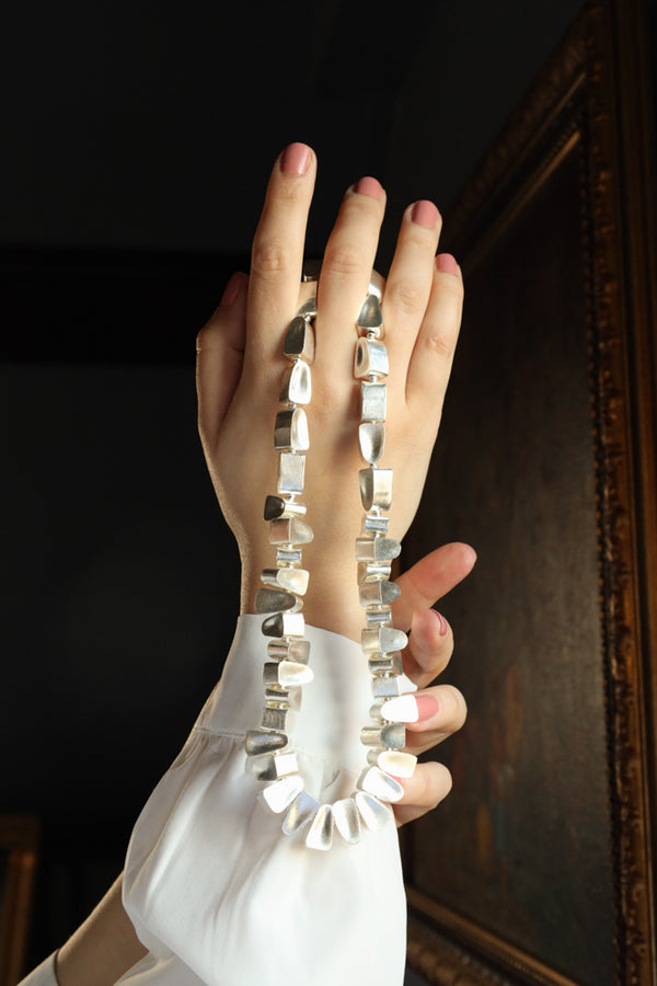 Brutalist Tooth Chain Necklace - Modern Silver