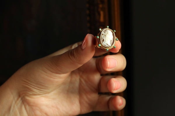 Cameo Ring with Turquoise in Solid 18k Gold
