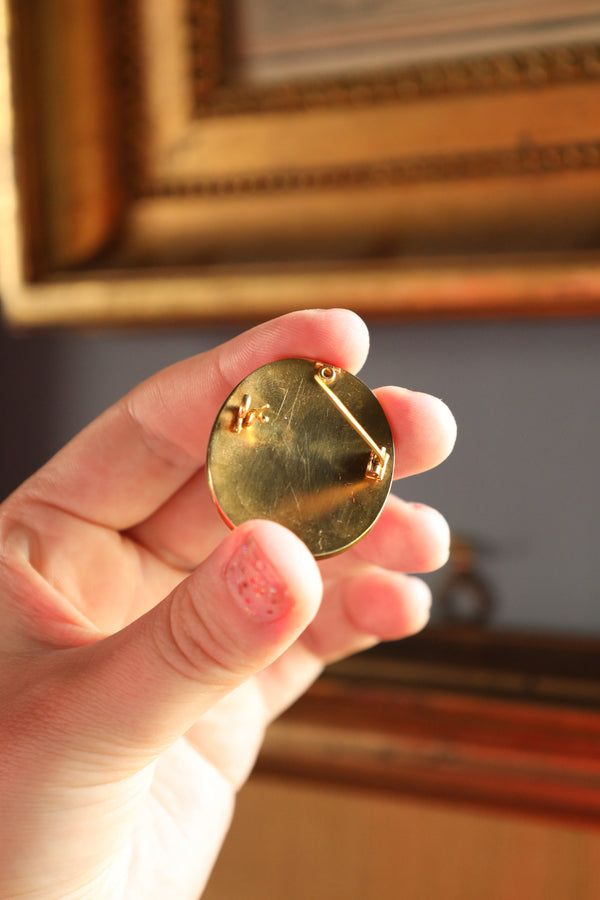 Antique Victorian Essex Crystal Brooch in 18k Gold