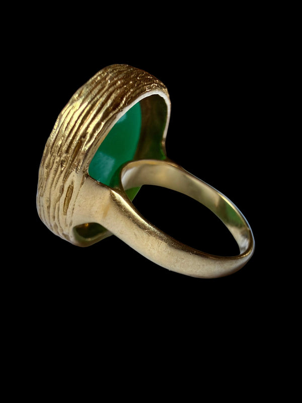 Vintage Green Chalcedony Ring: Solid 18k Gold Chrysoprase Jewelry