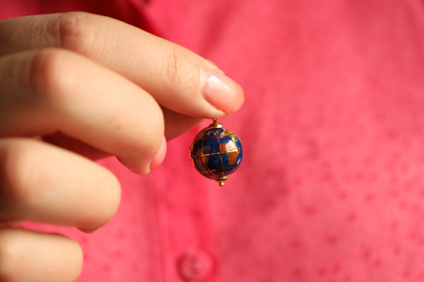 Globe Charm Pendant in Solid 18k Gold