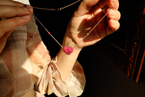 Italian Vintage 18k Gold Ruby Heart Necklace