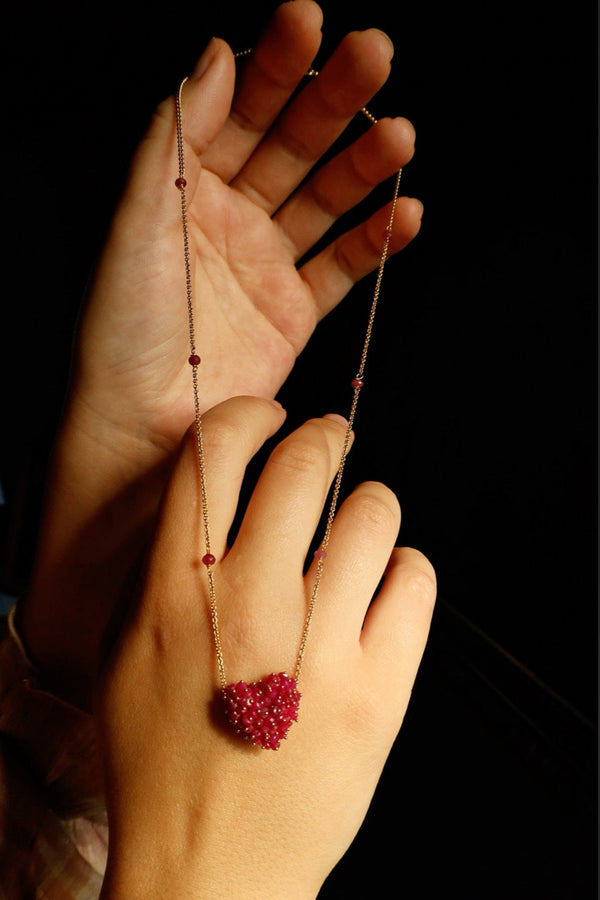 Italian Vintage 18k Gold Ruby Heart Necklace