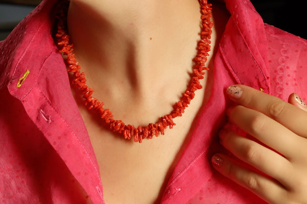 Vintage Raw Coral Necklace 18 Inches