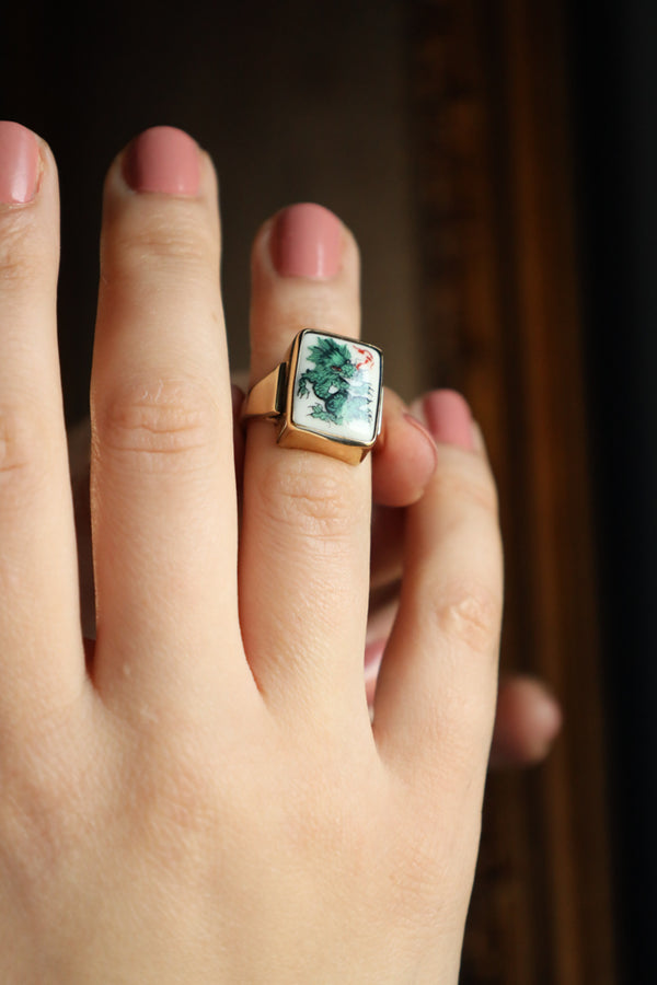 14k Gold Dragon Ring with Meissen Porcelain Green Dragon Sign