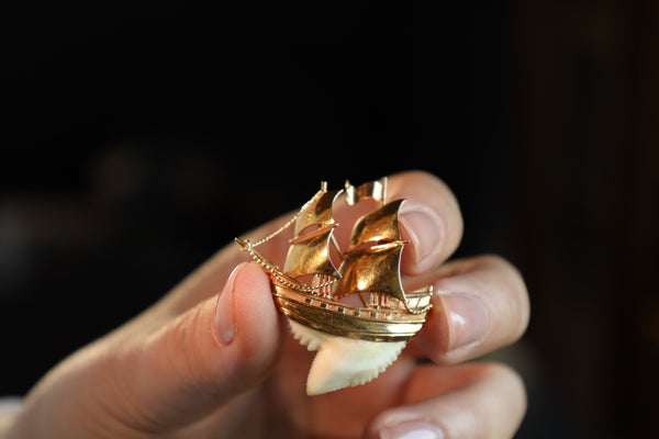 Antique Galleon Brooch with Tiger Shark Tooth in 18k Gold