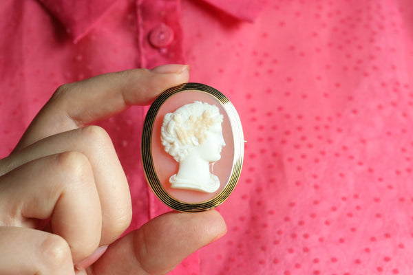 UNISEX Antique Italian Black Enamel and Hardstone Agate Portrait Cameo Brooch
