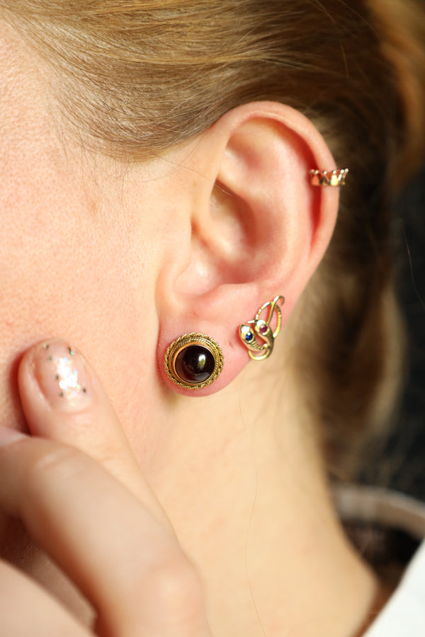 Vintage Garnet Stud Earrings: 14K Yellow Solid Gold