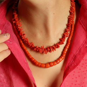 Vintage Long Natural Coral Necklace 20 Inches, Solid 14k Gold Clasp