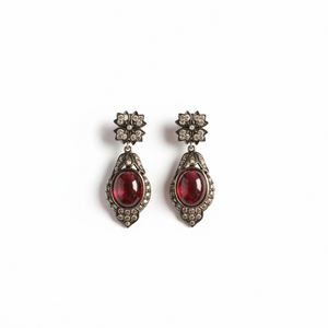 Vintage garnet earrings