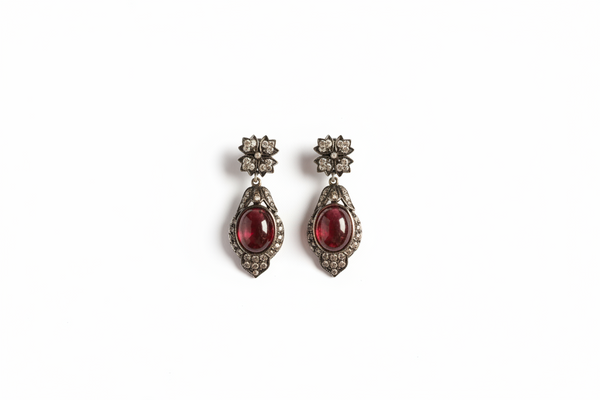 Vintage garnet earrings
