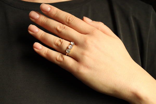 Vintage Three Stone Moonstone Ring