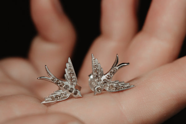 Artisan Swallow Flying Birds Stud Earrings - Pretty Different Shop