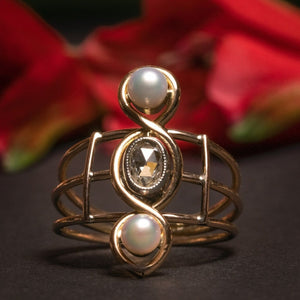 Vintage 0.25ct Rose Cut Diamond Corsage Ring