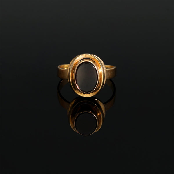 Mid-Century Black Oval Onyx Ring - Pretty Different Shop