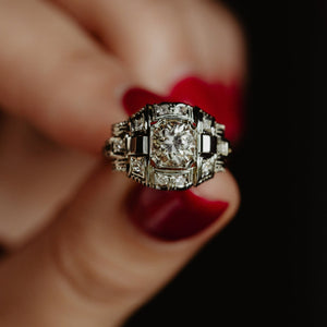 Vintage Art Deco 1 One Carat Diamond Ring, circa 1940s